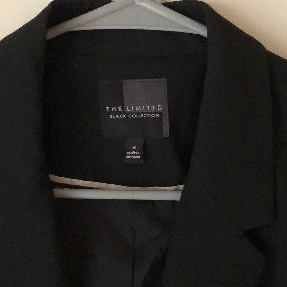 Limited Black Blazer - Picture 4 of 5